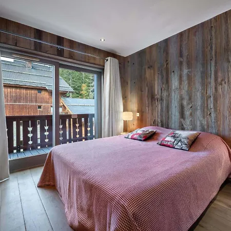 شقة Spacieux Au Pied Des Pistes Avec Spa, Parking Et Cheminee - Fr-1-565-8