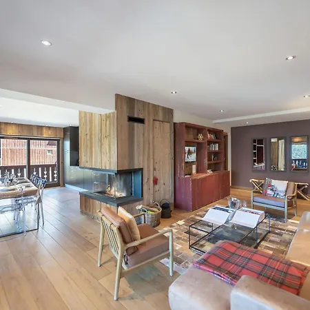 Spacieux Au Pied Des Pistes Avec Spa, Parking Et Cheminee - Fr-1-565-8 Les Allues